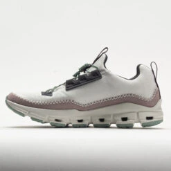 On Running On Cloudaway Women's Ice/Moss -On Running Store 048877 1