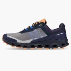 On Running Women's Cloudvista Trail Shoe - Midnight/Copper- Regular (B) 11 On Running Women's Cloudvista Trail Shoe - Midnight/Copper- Regular (B) -On Running Store 64.98592 cloudvista fw22 midnight copper w g4